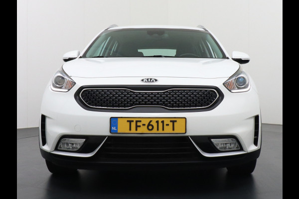 Kia Niro Hybrid AUT.6 DynamicLine Leer Navi Camera Apple Carplay Android Auto Spoorassistent active Keyless Pdc Tel. Usb Ecc Cruise Lane- Decordelen chroom  Glas solar control Voorruit verwarmbaar OPrig. NLse auto