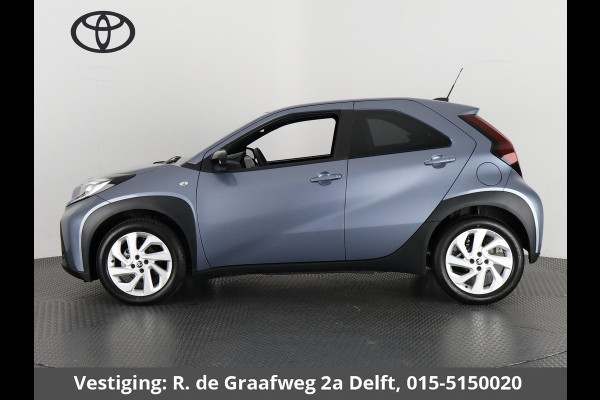 Toyota Aygo X 1.0 VVT-i MT first | Stoelverwarming | Apple CarPlay & AndroidAUTO | Camera