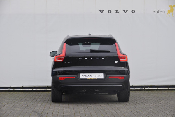 Volvo XC40 Recharge 231PK Automaat Plus 70 kWh / Adaptive cruise control / Pilot assist / Elektrische achterklep / Keyless entry / Apple carplay / Parkeersensoren met camera /