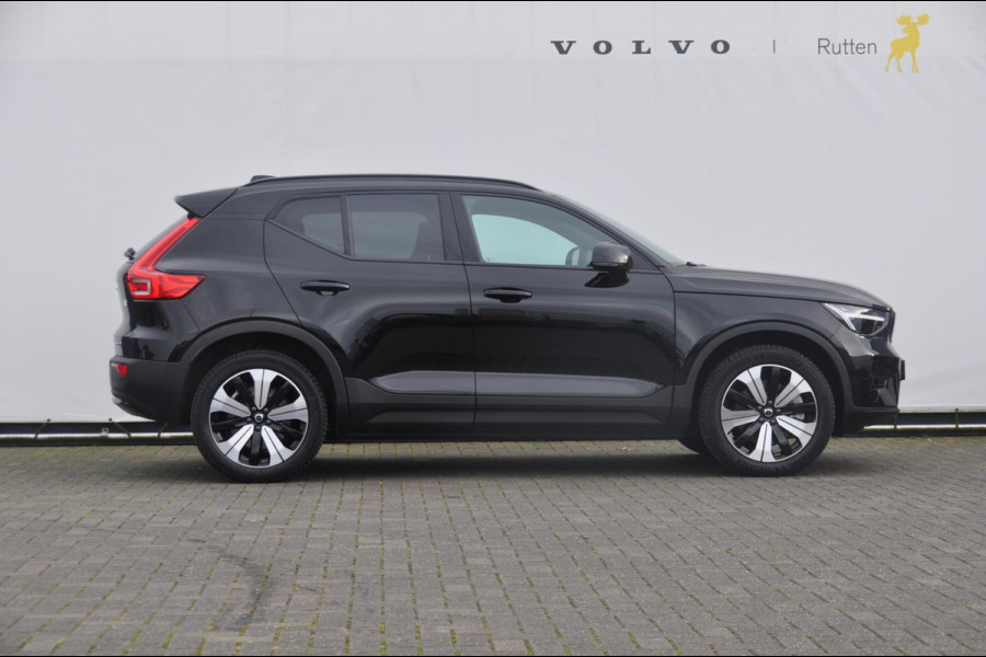 Volvo XC40 Recharge 231PK Automaat Plus 70 kWh / Adaptive cruise control / Pilot assist / Elektrische achterklep / Keyless entry / Apple carplay / Parkeersensoren met camera /