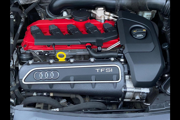 Audi Q3 RSQ3 2.5 TFSI 367PK/PERFORMANCE/PANO/MATRIX