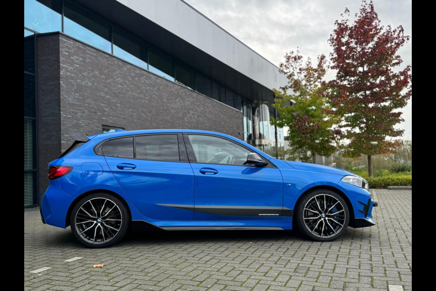 BMW 1-serie M135i xDrive High Executive