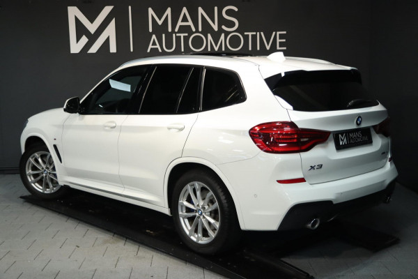 BMW X3 XDrive30i M Sport / PANODAK / ACC / KEYLESS / HUD / CAMERA / 19''