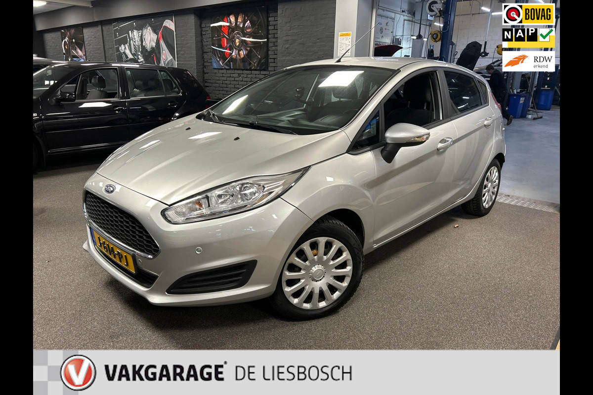 Ford Fiesta 1.0 Style Ultimate,navi,media,boeken,pdc,mf stuur