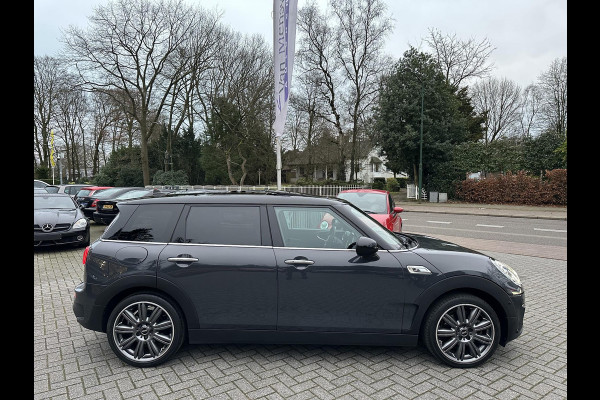 MINI Clubman 2.0 Cooper S 192PK Automaat Serious Business Navi|LED|Keyless|Panorama|Harman-Kardon