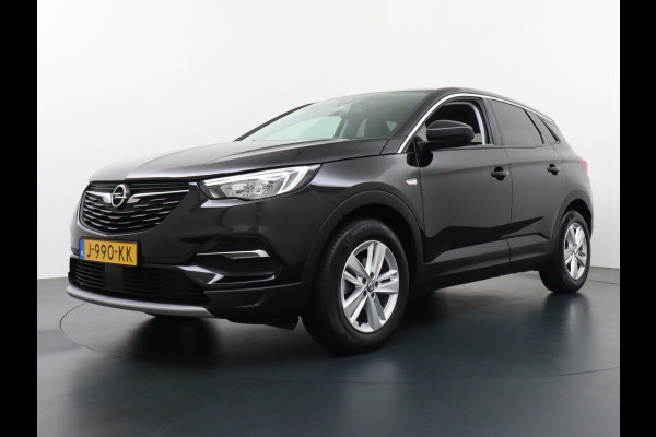 Opel Grandland X T131PK AUT-8 Apple Carplay Android Auto Navi Ecc Pdc Autom.AchterklepAGR-Stoel Cruise Control Keyless LaneAssist DAB Bluetooth Connected Led Licht-Regensensor Business Executive 1ste Eigenaar 1300 kg trekvermogen 39.000 nieuw!