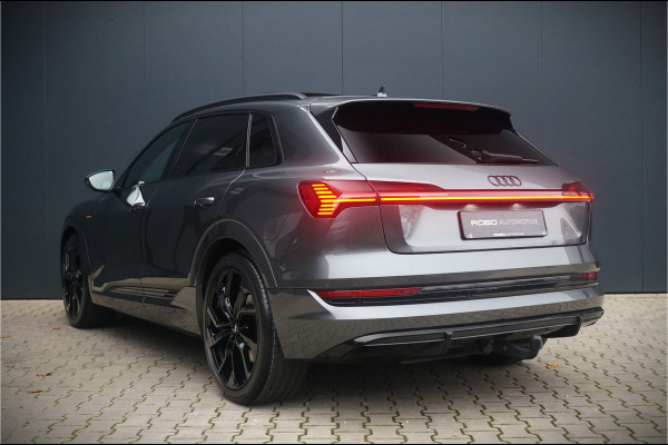 Audi e-tron e-tron 50 quattro Launch edition Black 71 kWh | S-Line | Panoramadak | Memory Seats | Trekhaak | Luchtvering | Adaptive Cruise Control | Camera | Keyless | Matrix LED | Leder | Stoelverwarming | NAP | BTW