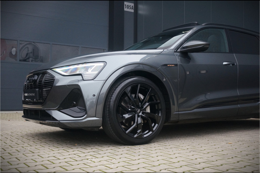 Audi e-tron e-tron 50 quattro Launch edition Black 71 kWh | S-Line | Panoramadak | Memory Seats | Trekhaak | Luchtvering | Adaptive Cruise Control | Camera | Keyless | Matrix LED | Leder | Stoelverwarming | NAP | BTW