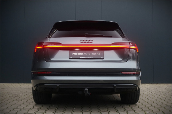 Audi e-tron e-tron 50 quattro Launch edition Black 71 kWh | S-Line | Panoramadak | Memory Seats | Trekhaak | Luchtvering | Adaptive Cruise Control | Camera | Keyless | Matrix LED | Leder | Stoelverwarming | NAP | BTW