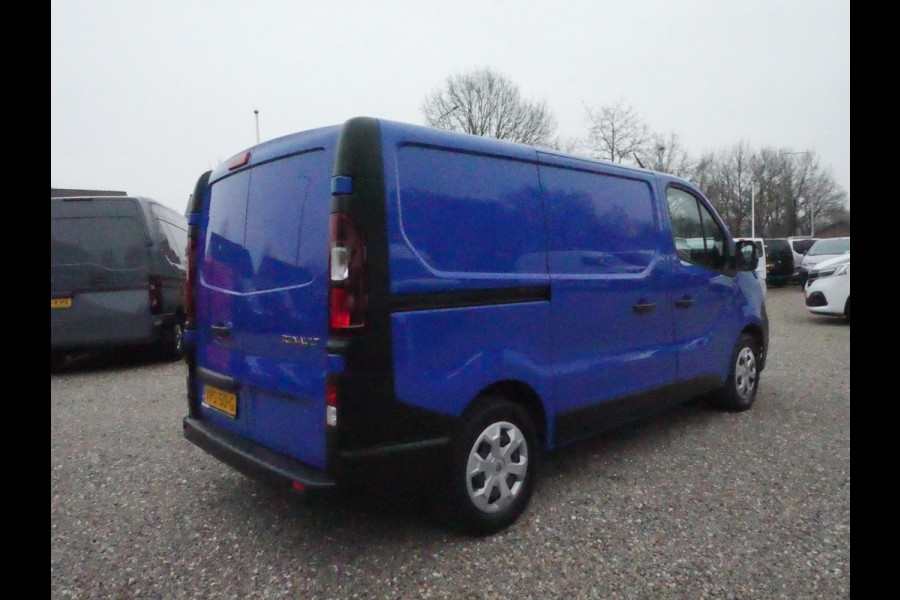 Renault Trafic 2.0dCi 150PK, L1H1, Automaat, Airco zeer netjes