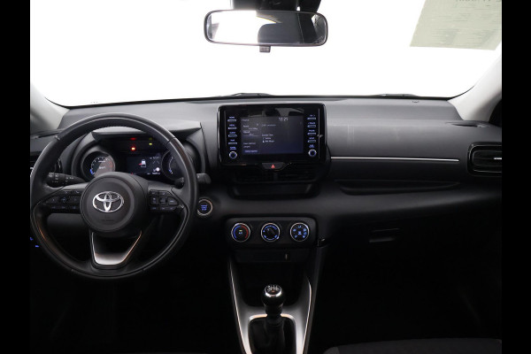 Toyota Yaris 1.5 VVT-i Dynamic | Airco | Apple CarPlay & AndroidAUTO | Dealer onderhouden | Camera |