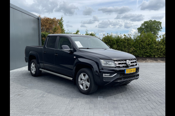 Volkswagen Amarok V6 3.0 TDI 225 PK EURO 6 / DSG / 4Motion / 5 PERSOONS DUBBEL CABINE / 4x4 / TREKHAAK 3.3T / ALCANTARA / XENON / CAMERA