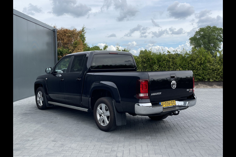 Volkswagen Amarok V6 3.0 TDI 225 PK EURO 6 / DSG / 4Motion / 5 PERSOONS DUBBEL CABINE / 4x4 / TREKHAAK 3.3T / ALCANTARA / XENON / CAMERA