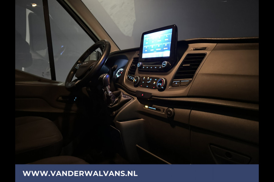 Ford Transit 2.0 TDCI 131pk L3H2 Euro6 Airco | Camera | Navigatie | Apple Carplay Cruisecontrol, Verwarmde voorruit, Stoelverwarming, Parkeersensoren, Bijrijdersbank