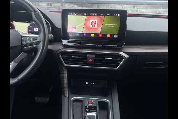 Seat Leon Sportstourer 1.5 eTSI Xcellence M-Hybrid | LED | Carplay | Navigatie | Keyless | Sfeerverl. | ECC | Adap. Cruise