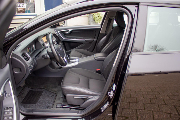 Volvo V60 1.5 T3 Polar | Prijs rijklaar incl. 12 mnd garantie | Lmv Navi Pdc Bluetooth Stoelverw. Cruise