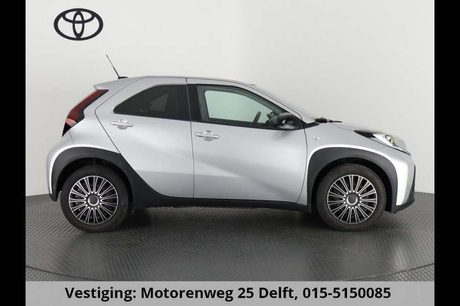 Toyota Aygo X 1.0 VVT-i PLAY DESIGN CARPLAY NAVI CAMERA.CRUISE.PRIVACY GARANTIE TOT 8-2032