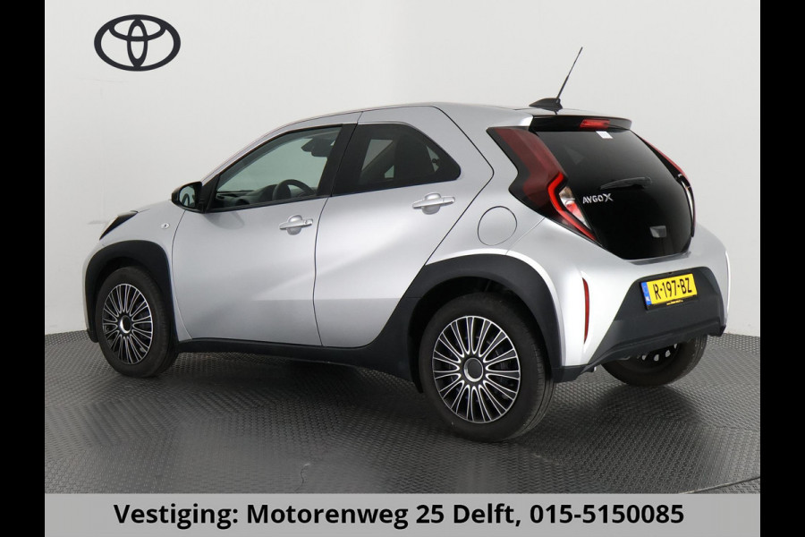 Toyota Aygo X 1.0 VVT-i PLAY DESIGN CARPLAY NAVI CAMERA.CRUISE.PRIVACY GARANTIE TOT 8-2032