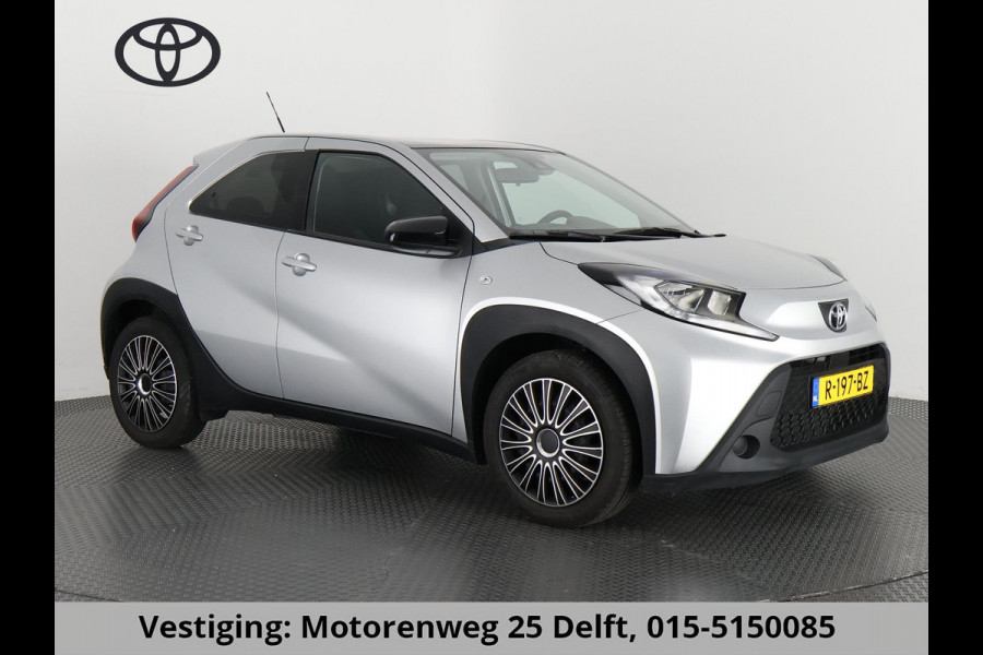 Toyota Aygo X 1.0 VVT-i PLAY DESIGN CARPLAY NAVI CAMERA.CRUISE.PRIVACY GARANTIE TOT 8-2032