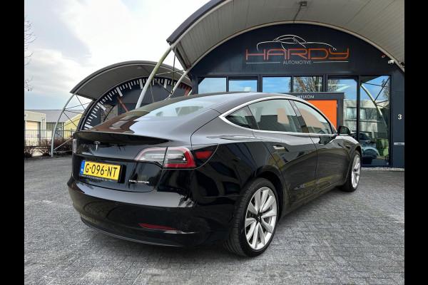 Tesla Model 3 Long Range AWD 75 kWh 87% SOH Trekhaak (1.000kg)