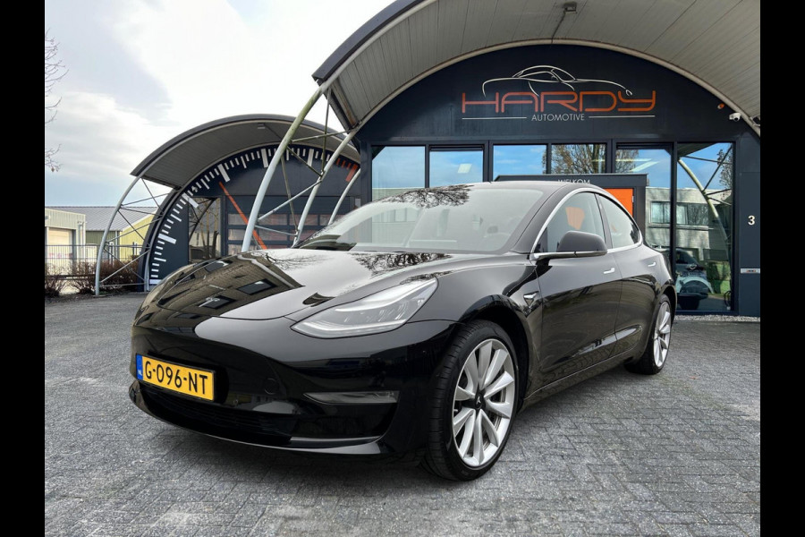 Tesla Model 3 Long Range AWD 75 kWh 87% SOH Trekhaak (1.000kg)