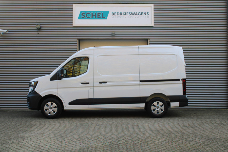 Renault Master T35 2.0 dCi 170pk L2H2 Extra - 2x Schuifdeur - Navigatie - Blind Spot - Camera - Stoelverwarming - Verwarmde voorruit - Rijklaar