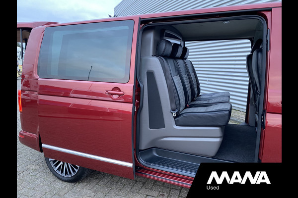 Volkswagen Transporter 2.0 TDI L2H1 30 DC Bulli 150PK Automaat 2X schuif Navi Car-Play Bluetooth Airco Sensoren Camera Trekhaak