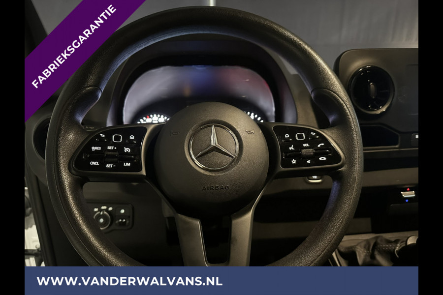 Mercedes-Benz Sprinter 317 CDI 170pk L3H2 Fabrieksgarantie Euro6 *** Airco | Camera | Apple Carplay | Cruisecontrol Android Auto, Parkeersensoren, Stoelverwarming, Bijrijdersbank