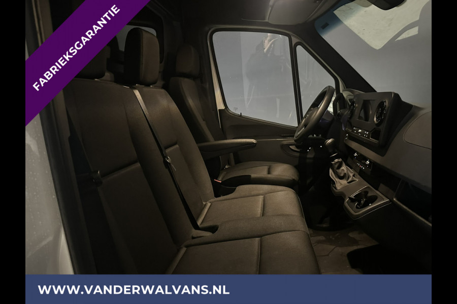 Mercedes-Benz Sprinter 317 CDI 170pk L3H2 Fabrieksgarantie Euro6 *** Airco | Camera | Apple Carplay | Cruisecontrol Android Auto, Parkeersensoren, Stoelverwarming, Bijrijdersbank