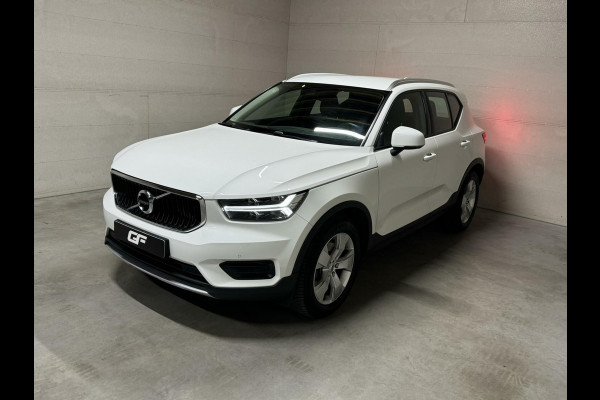 Volvo XC40 2.0 T4 Momentum Autopilot Navi Camera Trekhaak