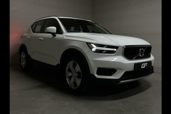 Volvo XC40 2.0 T4 Momentum Autopilot Navi Camera Trekhaak