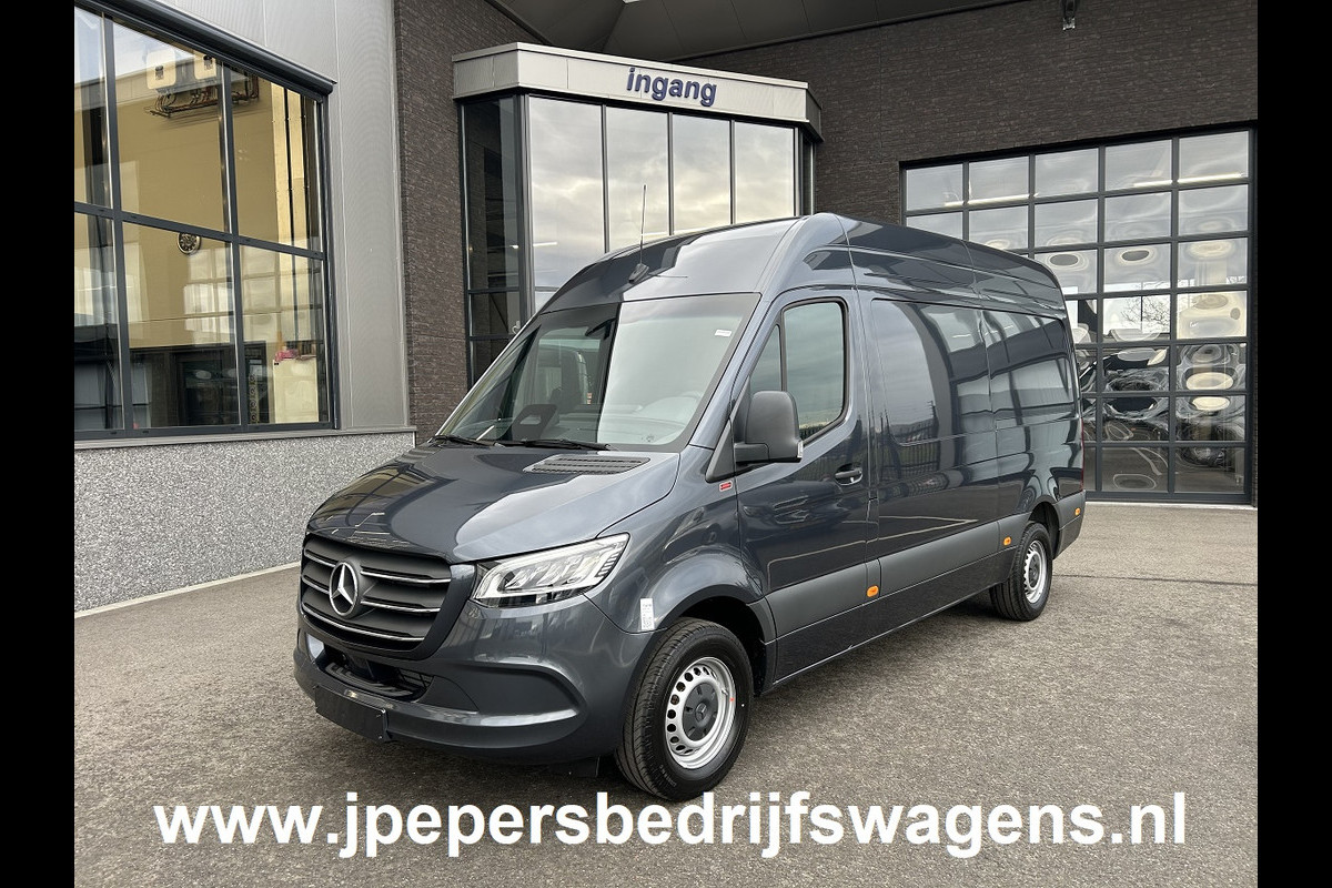 Mercedes-Benz Sprinter 319 CDI L2 H2 PRO / 3500KG Trekhaak / LED / MBUX / Camera / Carplay navigatie / Cruise control / Airco