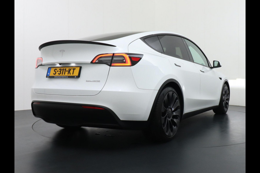 Tesla Model Y Performance AWD 75 kWh VAN 50.900 VOOR 44.877 EINDEJAARSVOORDEEL 6.023 | ORIG. NL. NAP KM.