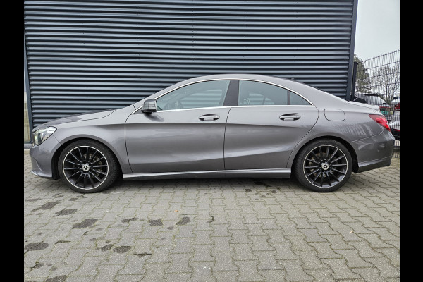 Mercedes-Benz CLA-Klasse 180 Prestige 7G-Tronic | Camera | LED Koplampen | Lederen Sportstoelen Verwarmd | 18"L.M | Navi Full Map | Sfeerverlichting |