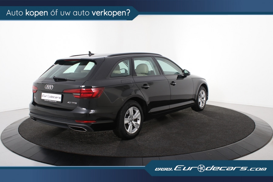 Audi A4 Avant 40 TFSI *Leer*Bi-Xenon*Stoelverwarming*Elektrische achterklep*