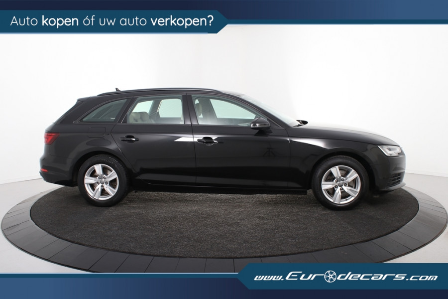 Audi A4 Avant 40 TFSI *Leer*Bi-Xenon*Stoelverwarming*Elektrische achterklep*