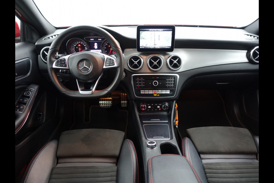 Mercedes-Benz GLA 180 Business Solution AMG Aut- Camera I Sfeerverlichting I Sport Interieur I Dynamic Select