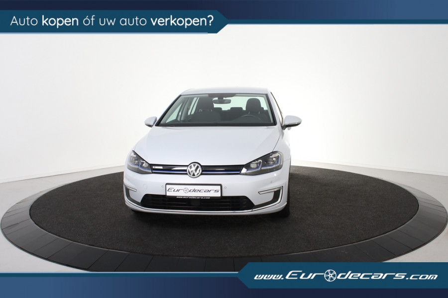 Volkswagen e-Golf Comfort *Navigatie*Carplay*Adaptive Cruise Control*