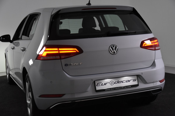 Volkswagen e-Golf Comfort *Navigatie*Carplay*Adaptive Cruise Control*