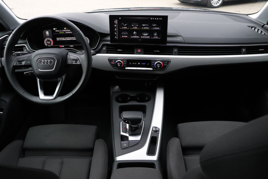 Audi A4 Avant 40 TFSI S-line Massage Virtual ACC