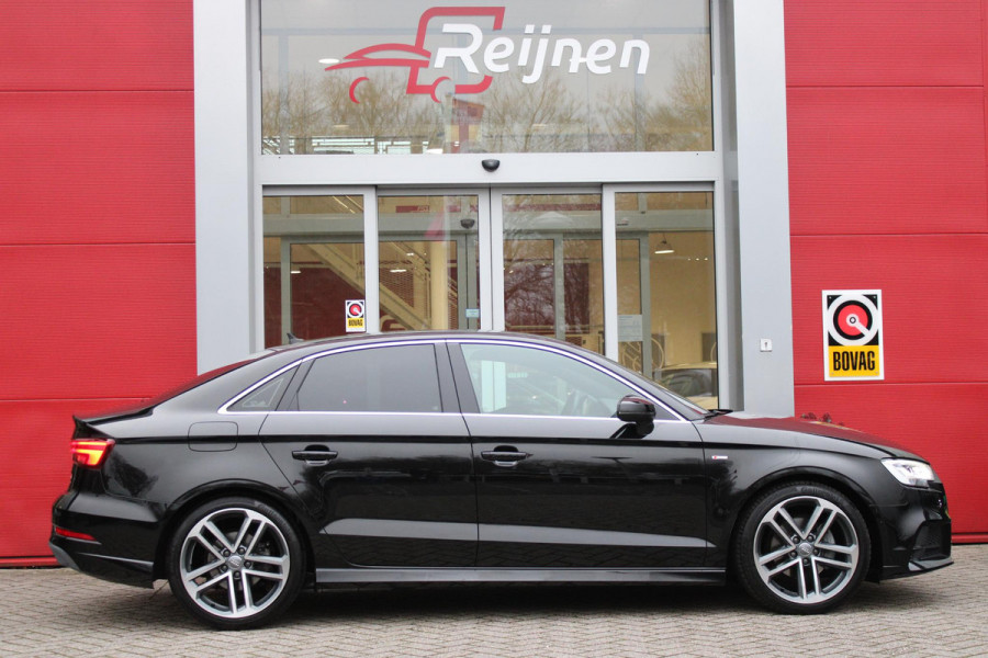 Audi A3 Limousine 35 TFSI 150PK AUTOMAAT S-LINE | APPLE CARPLAY/ANDROID AUTO | NAVIGATIE | PARKEER SENSOREN | STOEL VERWARMING | LICHTMETALEN VELGEN 17" | CLIMATE CONTROL | GETINTE RUITEN | DAB+ RADIO | LED KOPLAMPEN |