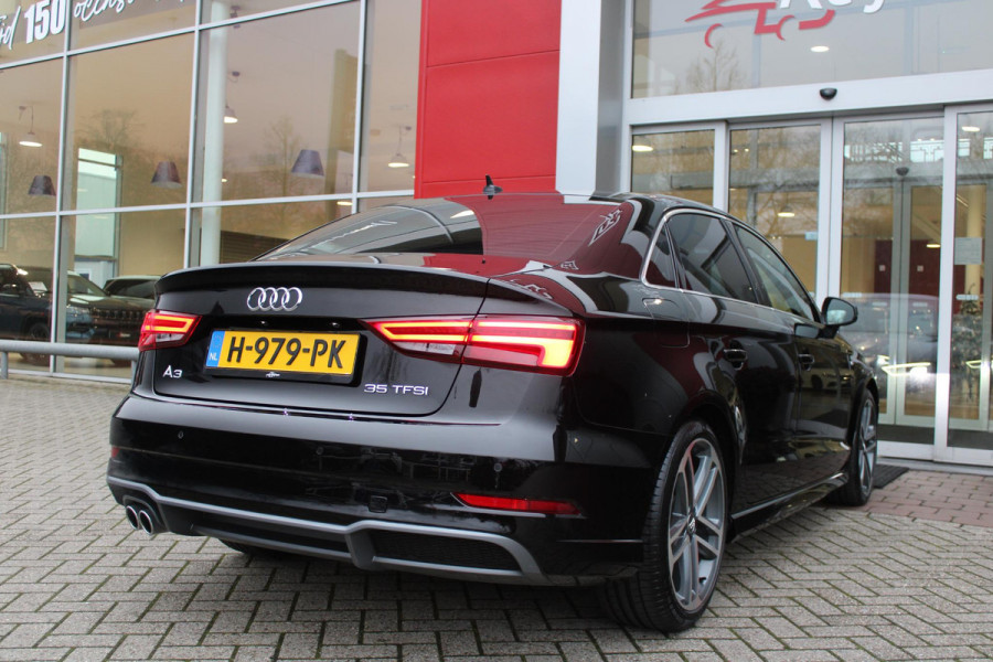 Audi A3 Limousine 35 TFSI 150PK AUTOMAAT S-LINE | APPLE CARPLAY/ANDROID AUTO | NAVIGATIE | PARKEER SENSOREN | STOEL VERWARMING | LICHTMETALEN VELGEN 17" | CLIMATE CONTROL | GETINTE RUITEN | DAB+ RADIO | LED KOPLAMPEN |