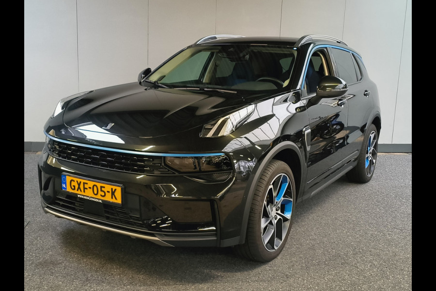 Lynk & Co 01 1.5 Turbo PHEV uit 2022 Trekhaak/*360° Camera* Pano/dak Apple/Carplay Adaptive/Cruise Rijklaar + 12 maanden Bovag-garantie Henk Jongen Auto's in Helmond,  al 50 jaar service zoals 't hoort!