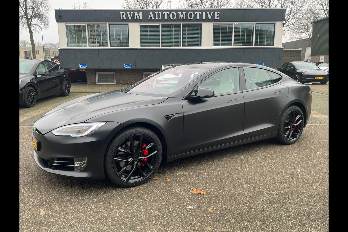 Tesla Model S Performance Ludicrous VAN 52.900 VOOR 44.877 EINDEJAARSVOORDEEL 3.023  MEGA MONSTER!