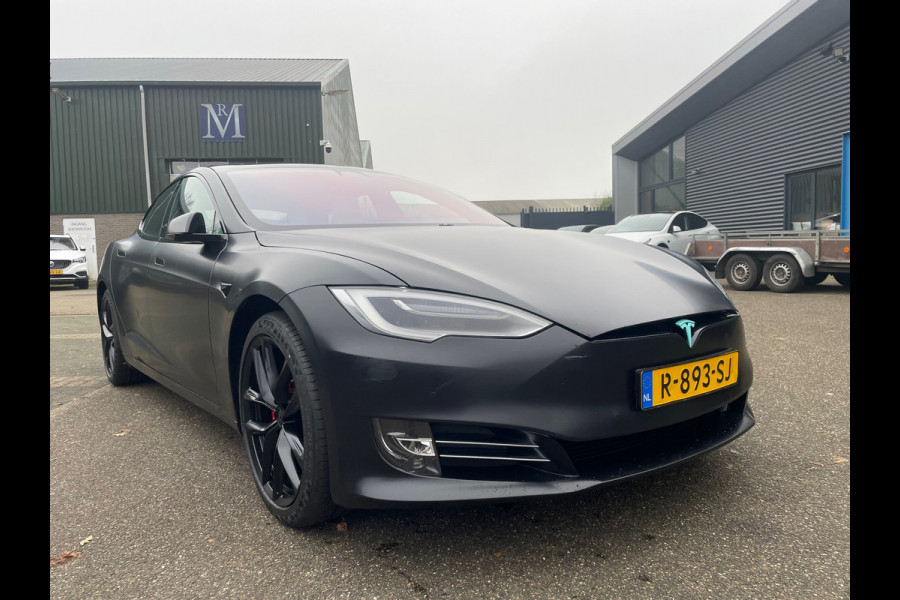 Tesla Model S Performance Ludicrous VAN 52.900 VOOR 44.877 EINDEJAARSVOORDEEL 3.023  MEGA MONSTER!