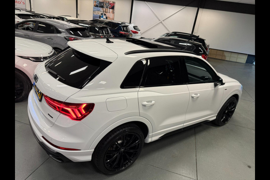 Audi Q3 40 TFSI quattro 20'' 3X S-LINE BLACK-LINE PANO/LED/NAVI/V-COCKPIT/ECC/PDC////