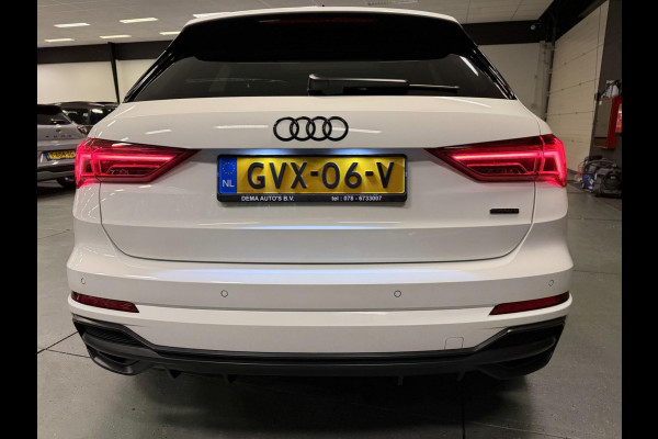 Audi Q3 40 TFSI quattro 20'' 3X S-LINE BLACK-LINE PANO/LED/NAVI/V-COCKPIT/ECC/PDC////