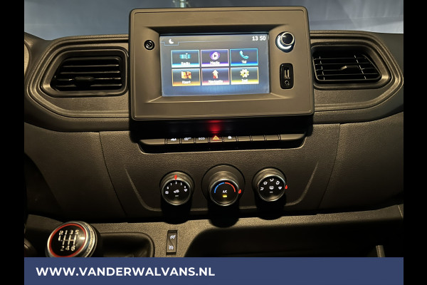 Renault Master 2.3dCi 146pk **BPM VRIJ voor de Ondernemer** Bakwagen 232cm Hoog Laadklep Zijdeur Euro6 Airco | Camera | Navigatie LED, Cruisecontrol, Bijrijdersbank, 903kg laadvermogen