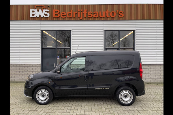 Fiat Dobló Cargo 1.6 MJ L1H1 S Trekking / vaste prijs rijklaar € 13.950 ex btw / lease vanaf € 256 / airco / cruise control / zwart metallic / Apple Carplay Android Auto / euro 6 diesel !