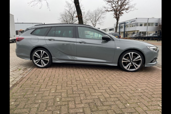 Opel Insignia Sports Tourer 2.0 BiTurbo 4x4 GSi Exclusive Automaat Full Options Nw prijs 74.000,=